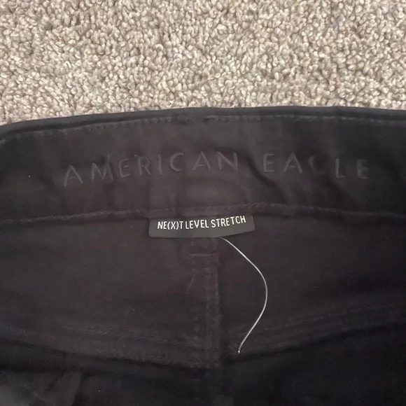 American Eagle Outfitters Ne(x)t Level Stretch High Waist Black Shorts, size 6 - Picture 2 of 4